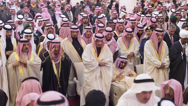 Saudi King Abdullah mourned in simple burial