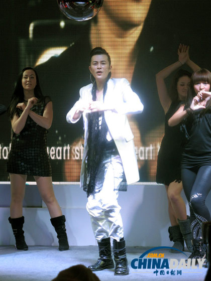 林耿賢《希望2012》發布 關愛希望成主題(圖)