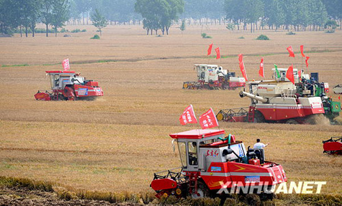 邁向農業機械化