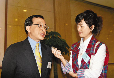 曾蔭權將率250人代表團赴京參加國慶慶典活動