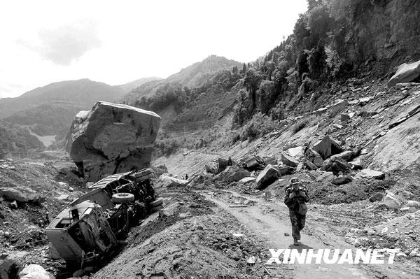 汶川地震一周年：歷史永遠銘記[組圖]