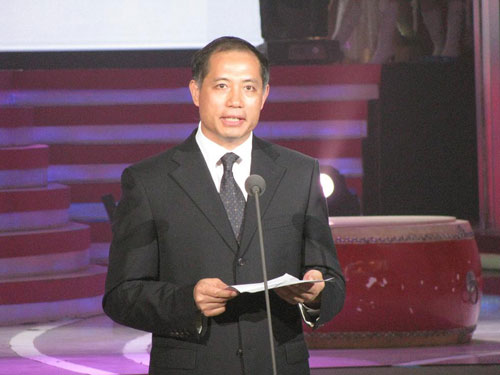 第八屆“漢語(yǔ)橋”復(fù)賽長(zhǎng)沙開幕