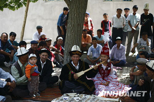 美麗的夏季草場(chǎng)[組圖]