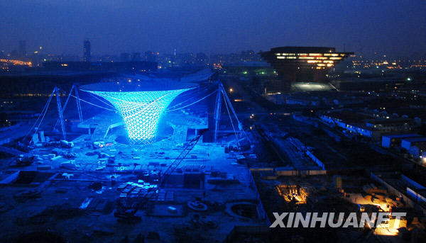 上海世博會(huì)世博軸“陽(yáng)光谷”全部亮相[組圖]