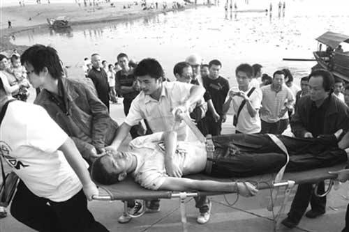 中國3名“90后”大學生救人溺亡再度引發“價值”討論